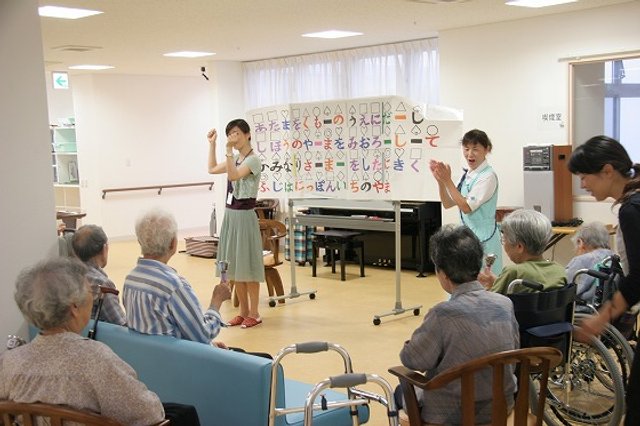 ベストライフ向ヶ丘遊園 の施設写真・外観・居室