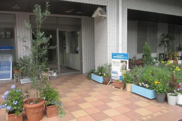 リハビリホームボンセジュール溝の口 の施設写真・外観・居室