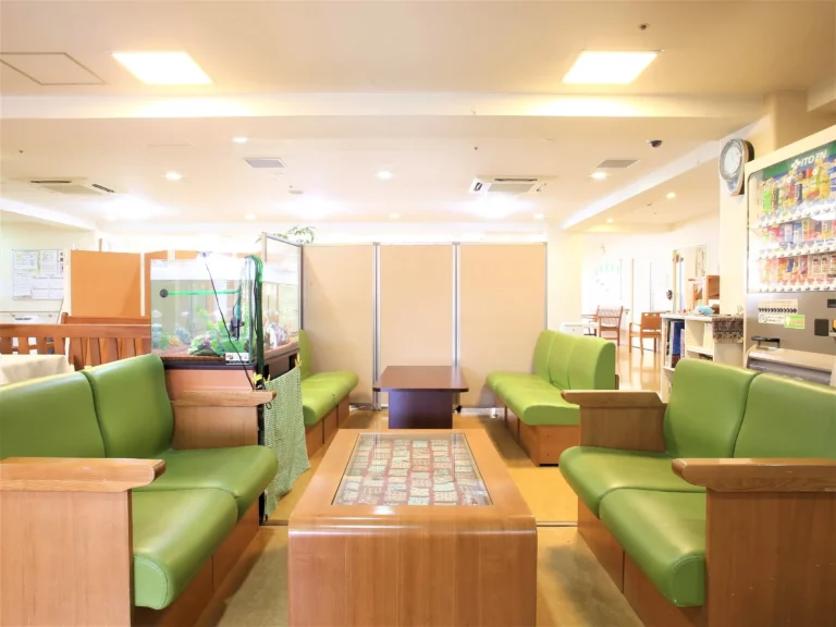 ライフコミューン深大寺 の施設写真・外観・居室