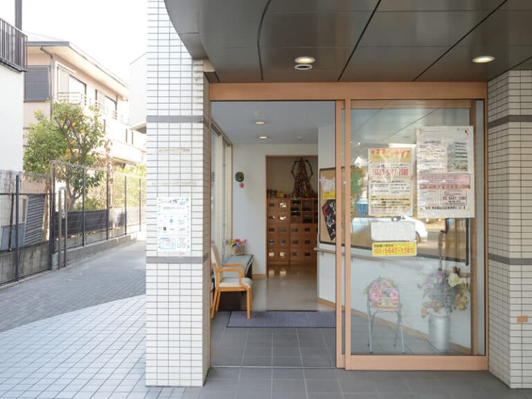 プレザンメゾン足立東伊興 の施設写真・外観・居室