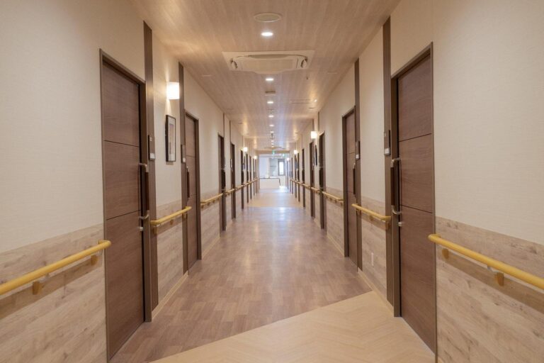 イリーゼ葛飾水元 の施設写真・外観・居室
