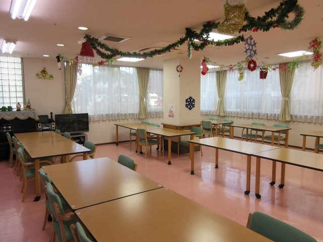 ベストライフ小岩 の施設写真・外観・居室