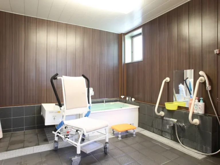 ミアヘルサ オアシスひばりが丘 の施設写真・外観・居室