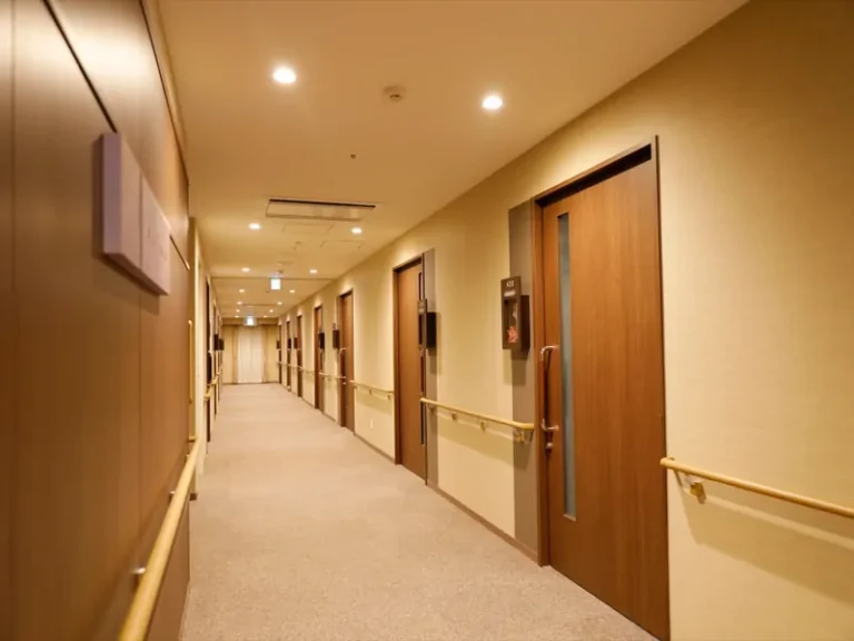 ニチイホーム南品川 の施設写真・外観・居室