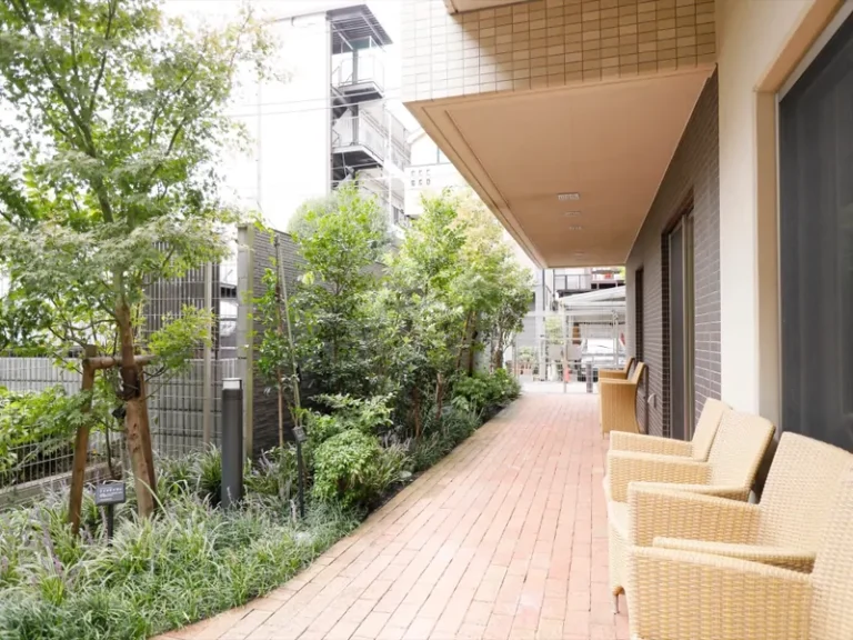 ニチイホーム南品川 の施設写真・外観・居室