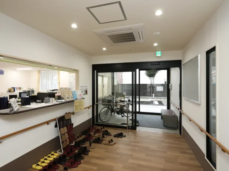 ココファン武蔵境 の施設写真・外観・居室