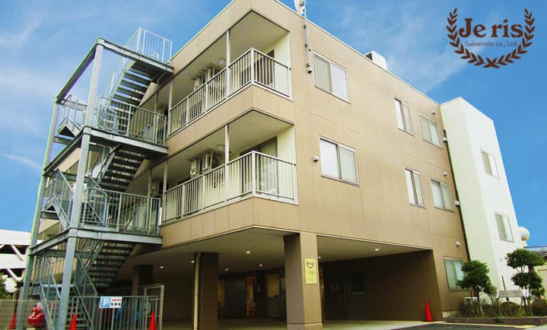 ジェリス西新井宿 の施設写真・外観・居室