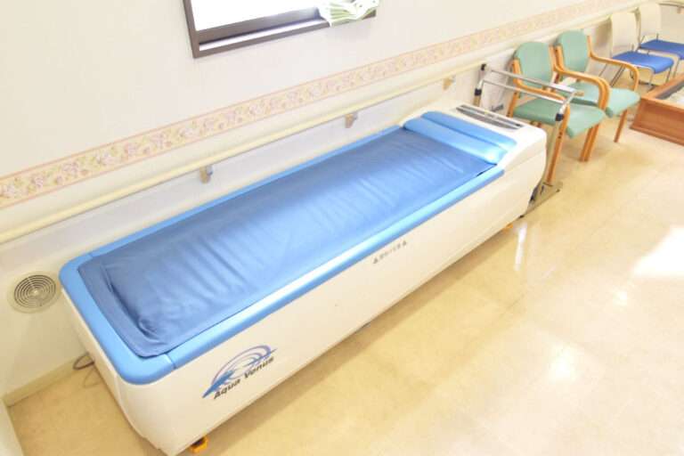 万葉のさと梶ヶ谷 の施設写真・外観・居室