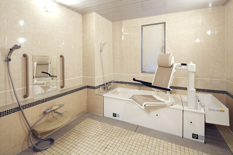 ニチイホーム南品川 の施設写真・外観・居室