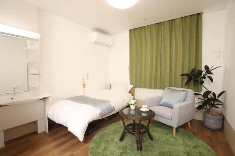 しゃくじい台翔裕館 の施設写真・外観・居室
