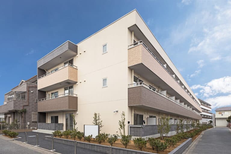 ココファン西新井 の施設写真・外観・居室
