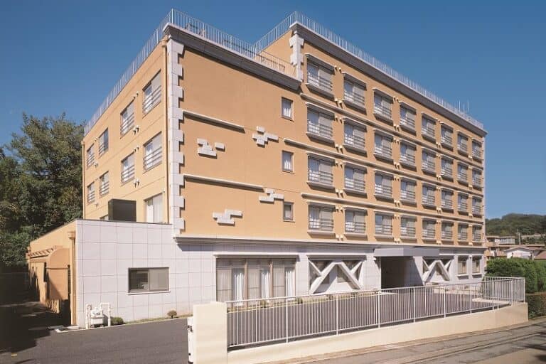 ニチイホーム読売ランド前 の施設写真・外観・居室