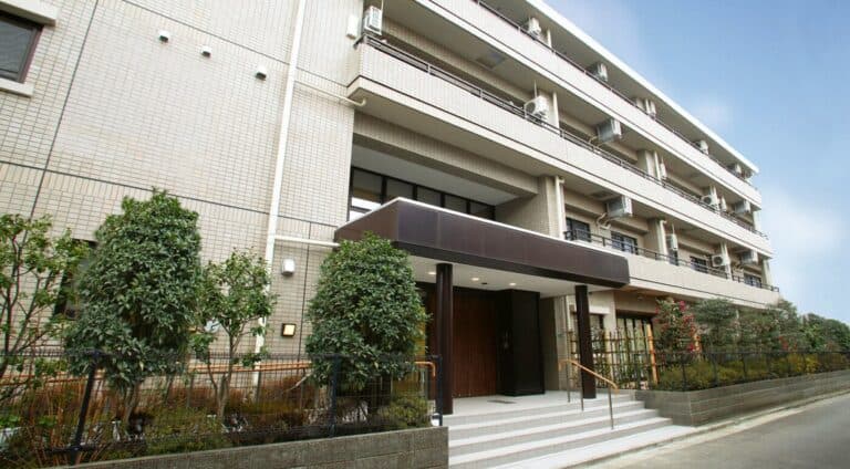 グランダ小岩 の施設写真・外観・居室