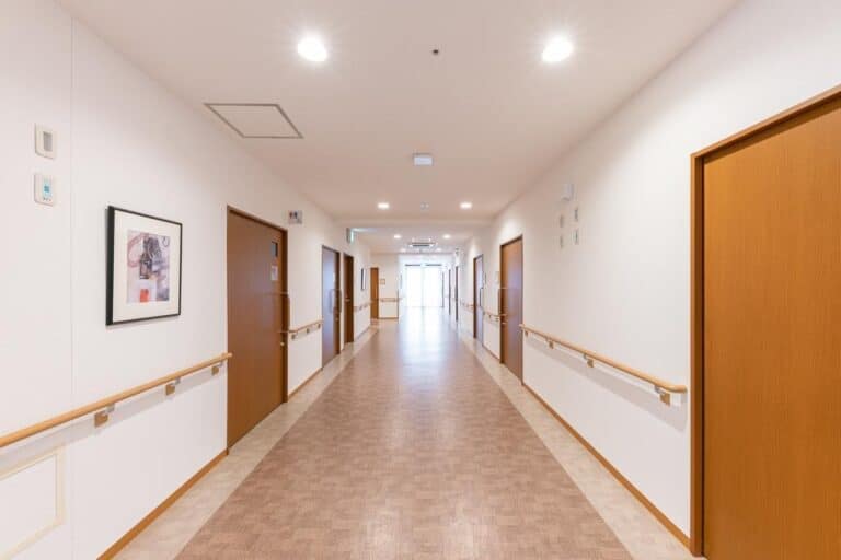 イリーゼ昭島 の施設写真・外観・居室