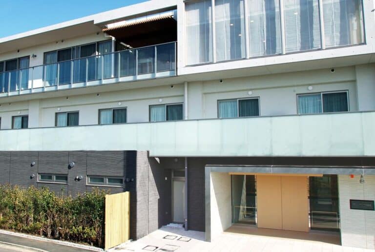 リハビリホームグランダ調布 の施設写真・外観・居室