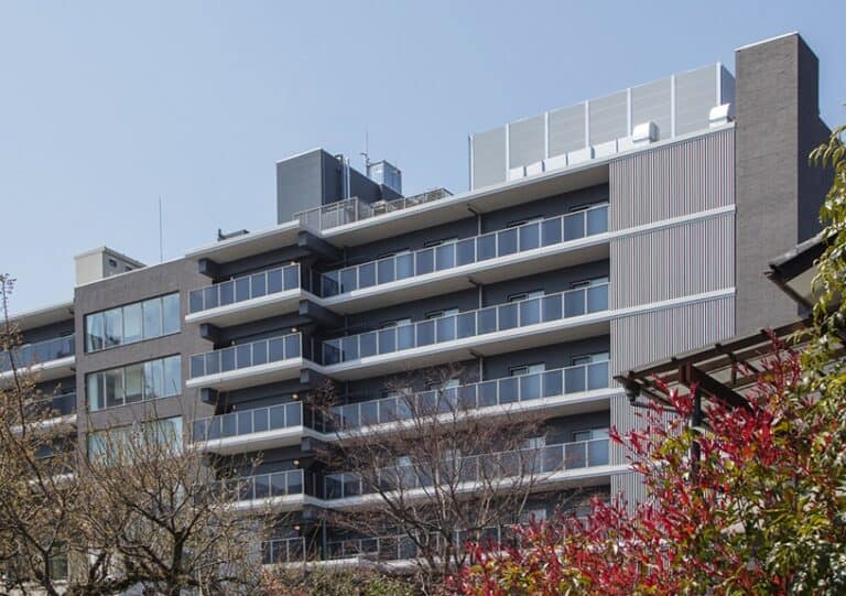 チャームスイート調布 の施設写真・外観・居室