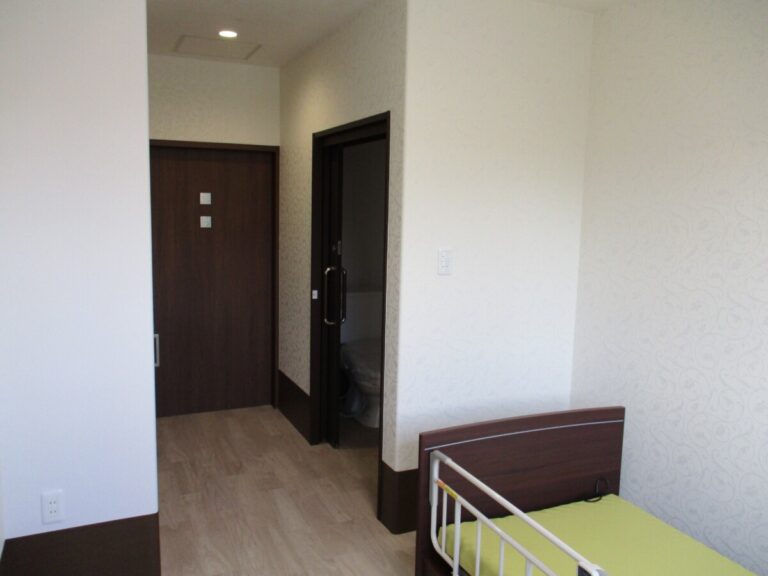 住宅型有料老人ホーム はなごころ新横浜 の施設写真・外観・居室