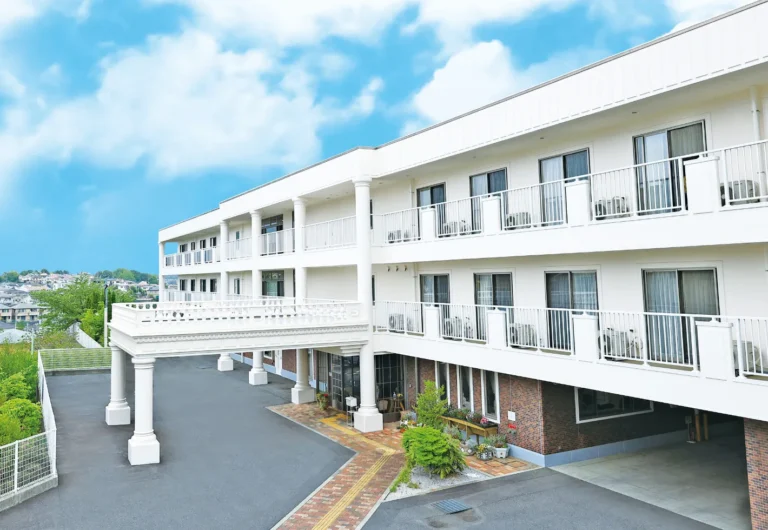 サニーステージ玉川学園 の施設写真・外観・居室