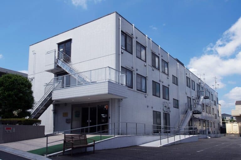 ニチイホーム南大泉 の施設写真・外観・居室