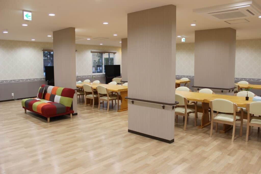 サンスマイル八王子石川町 の施設写真・外観・居室