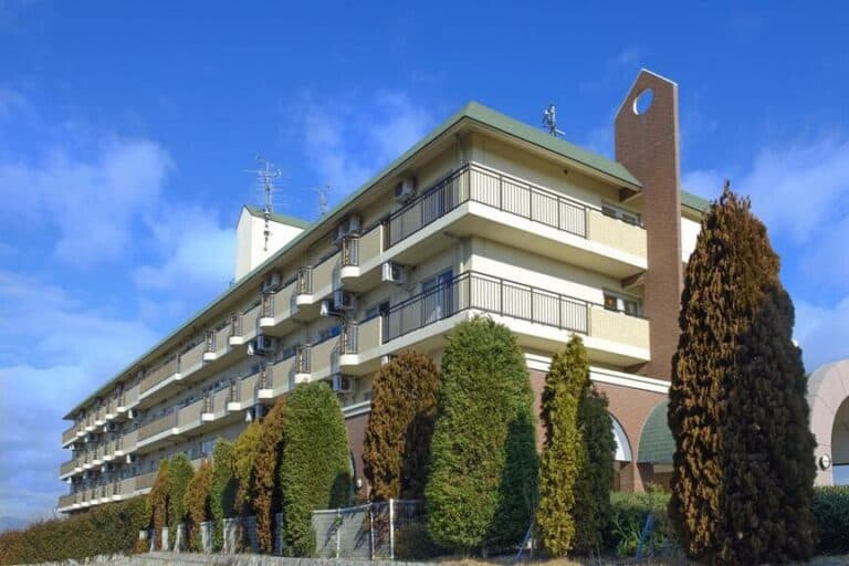 アシステッドナーシング 鶴の苑 の施設写真・外観・居室