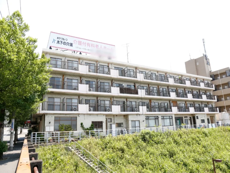 リアンレーヴ市ヶ尾弐番館 の施設写真・外観・居室
