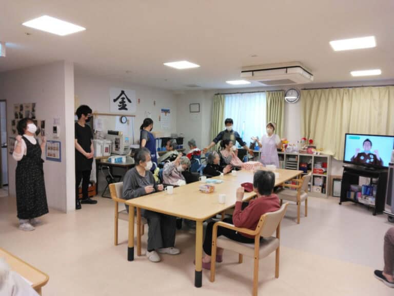 ムート綱島 の施設写真・外観・居室