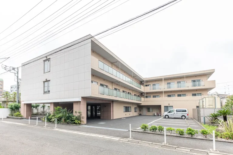 イリーゼ橋本中央 の施設写真・外観・居室