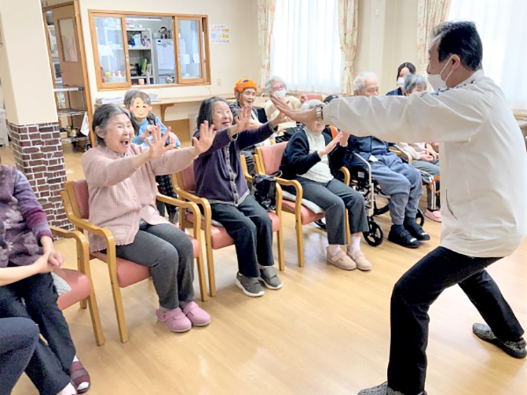 グループホーム みんなの家・上尾瓦葺