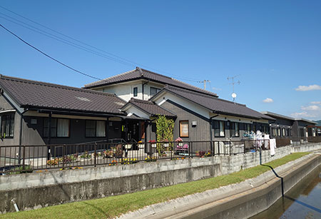 グループホーム桃の里