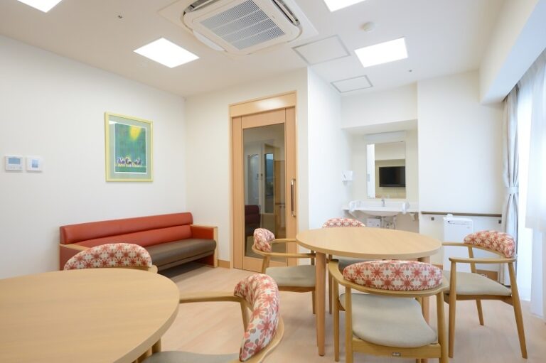 介護付有料老人ホーム　プレザンメゾン立花