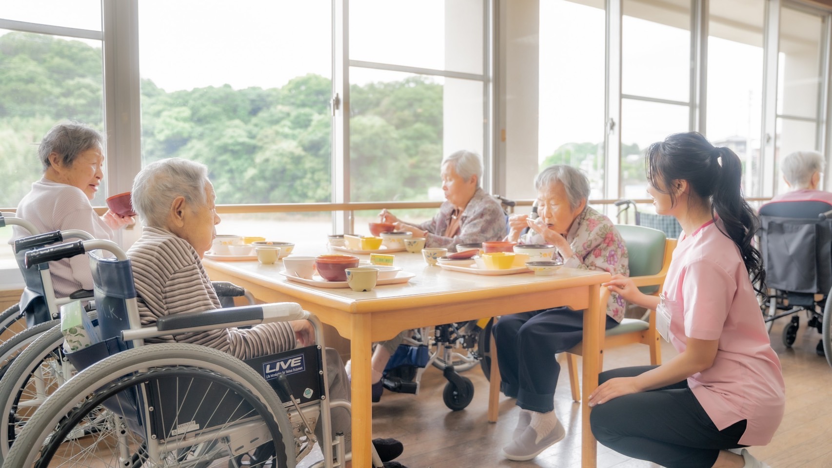 グループホーム「ばらいろ」