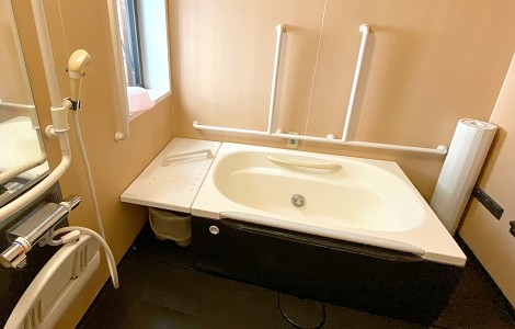 まりホーム内海