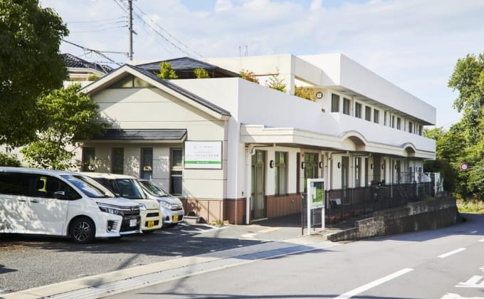 医療法人 百賀時の会 グループホーム くすのき苑
