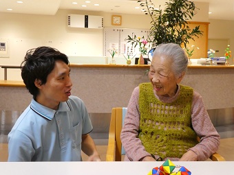 介護付有料老人ホーム　浜松〈ゆうゆうの里〉
