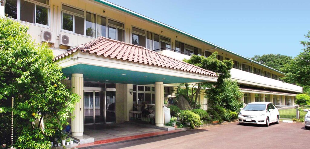 介護老人福祉施設　鳩山松寿園東館