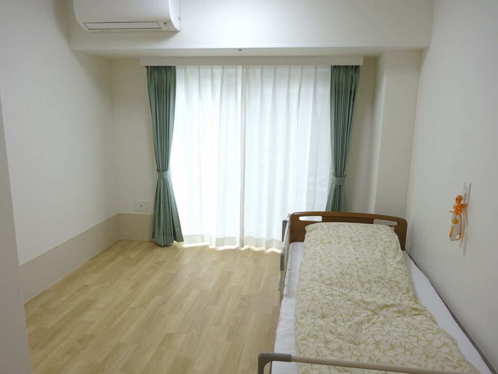 茨木地域密着型特別養護老人ホームやすらぎ