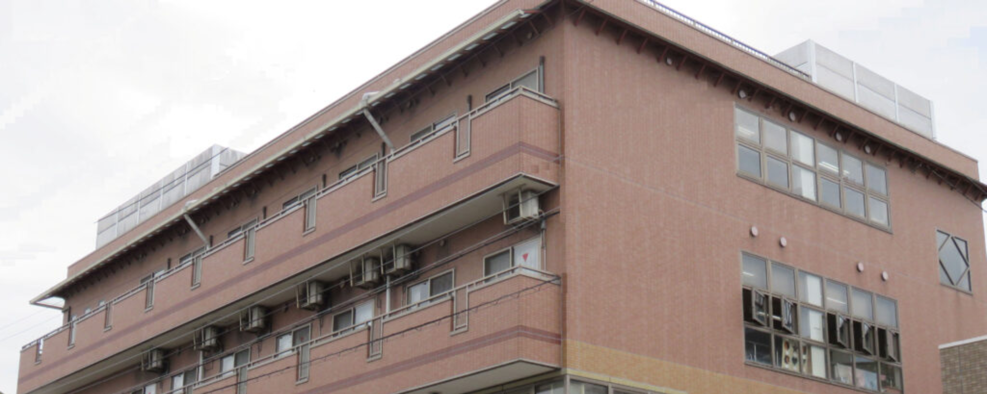 特別養護老人ホームぐろ～りあ
