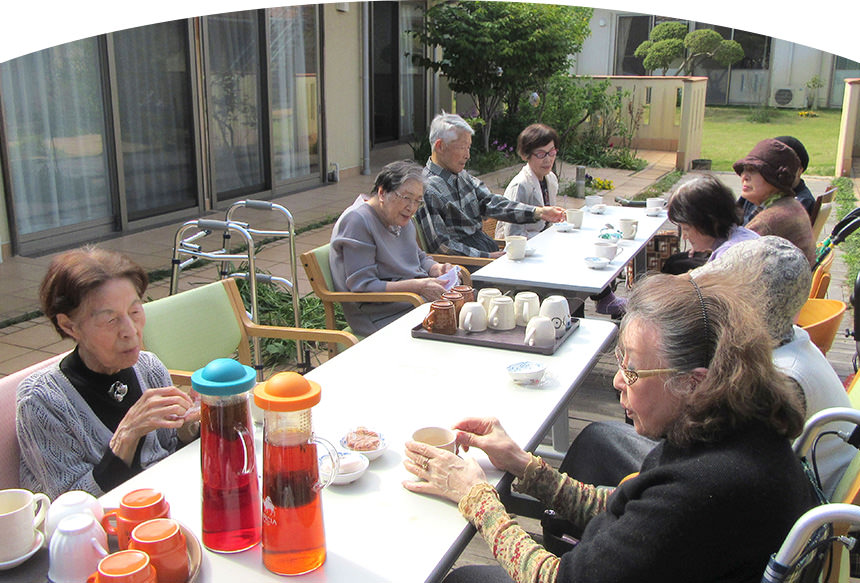 特定施設入居者生活介護　　　ヴィラ湖水苑