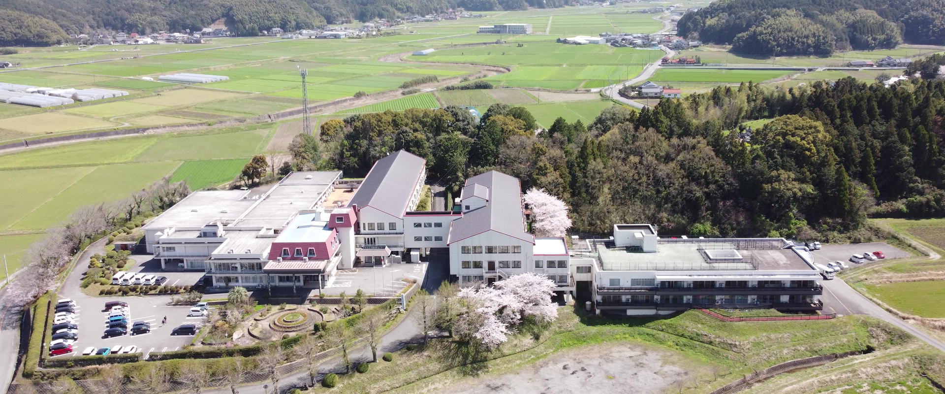 特別養護老人ホームひまわり園