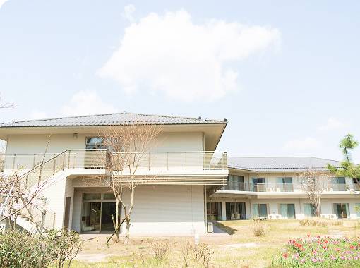 特別養護老人ホーム第二亀岡園