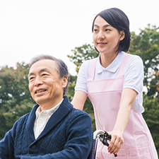介護付有料老人ホーム　ファミリィエ