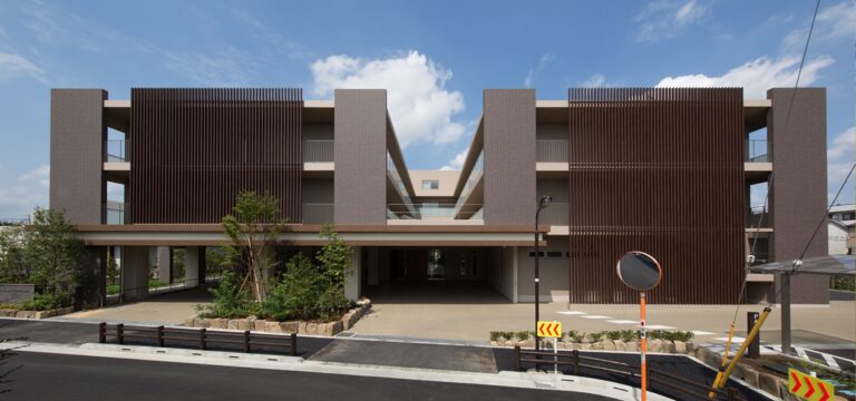 地域福祉サービスセンターこまえ正吉苑二番館