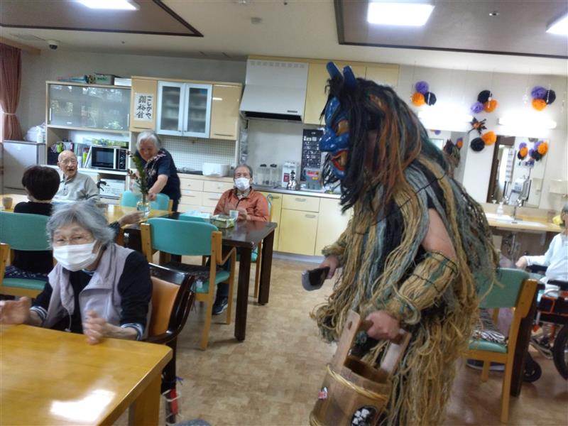 こしがや翔裕館