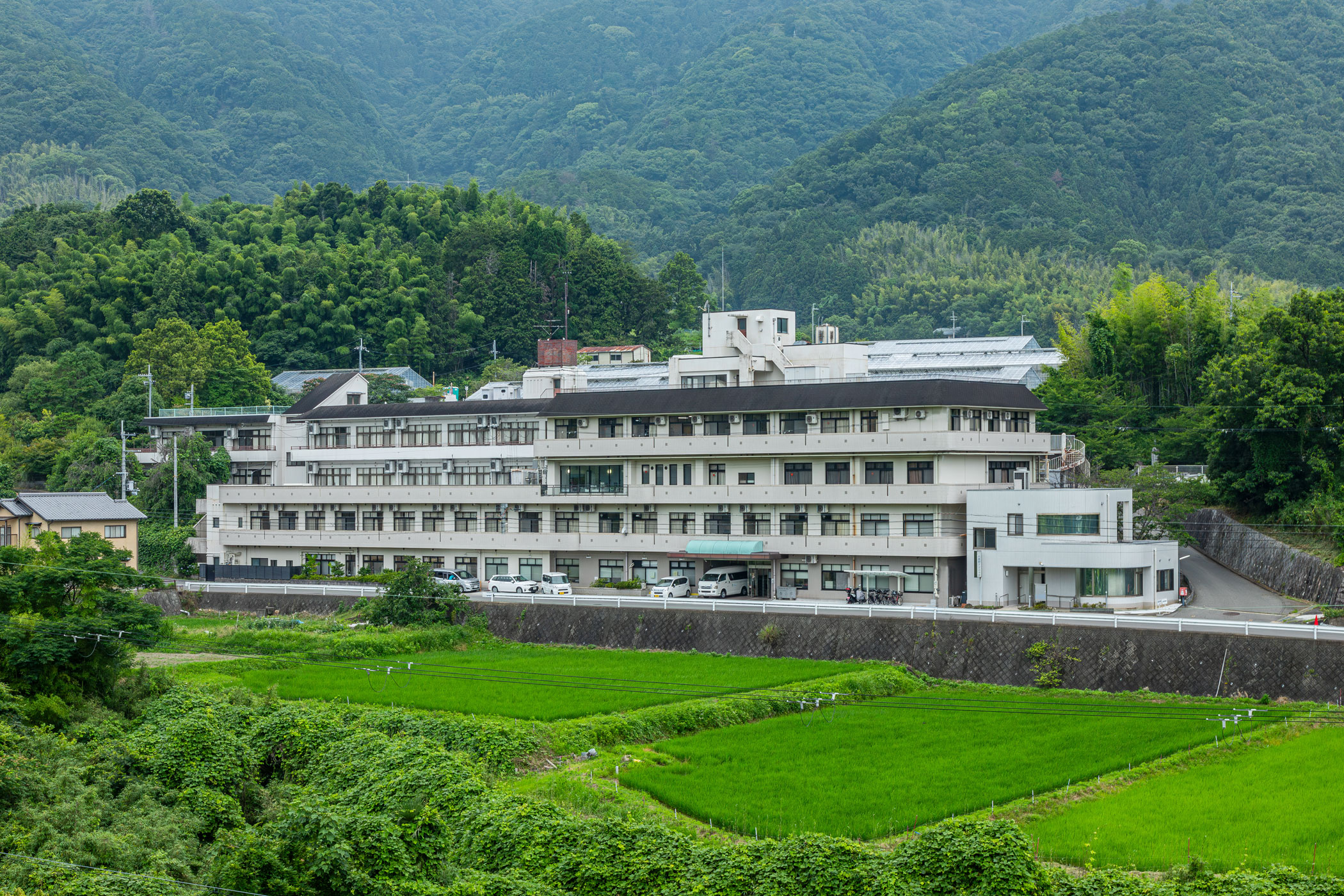 特別養護老人ホーム西山寮