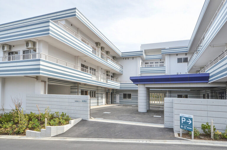 特別養護老人ホーム　友愛荘（ユニット型個室）