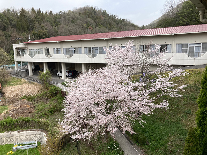 特別養護老人ホーム　三原慶雲寮