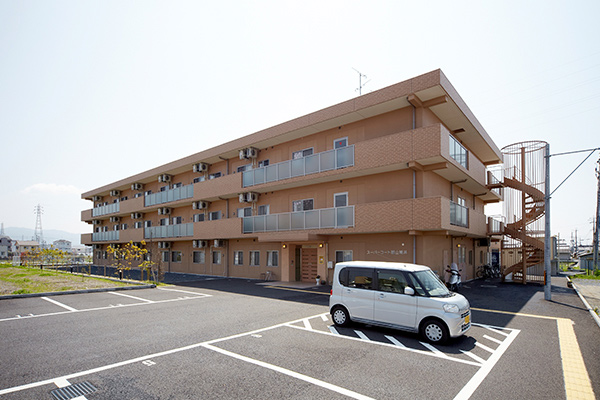 スーパー・コート郡山筒井