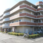ホームステーションらいふ寒川倉見｜寒川町神奈川県高座郡寒川町倉見422-1の介護型サービス付き高齢者向け住宅の写真
