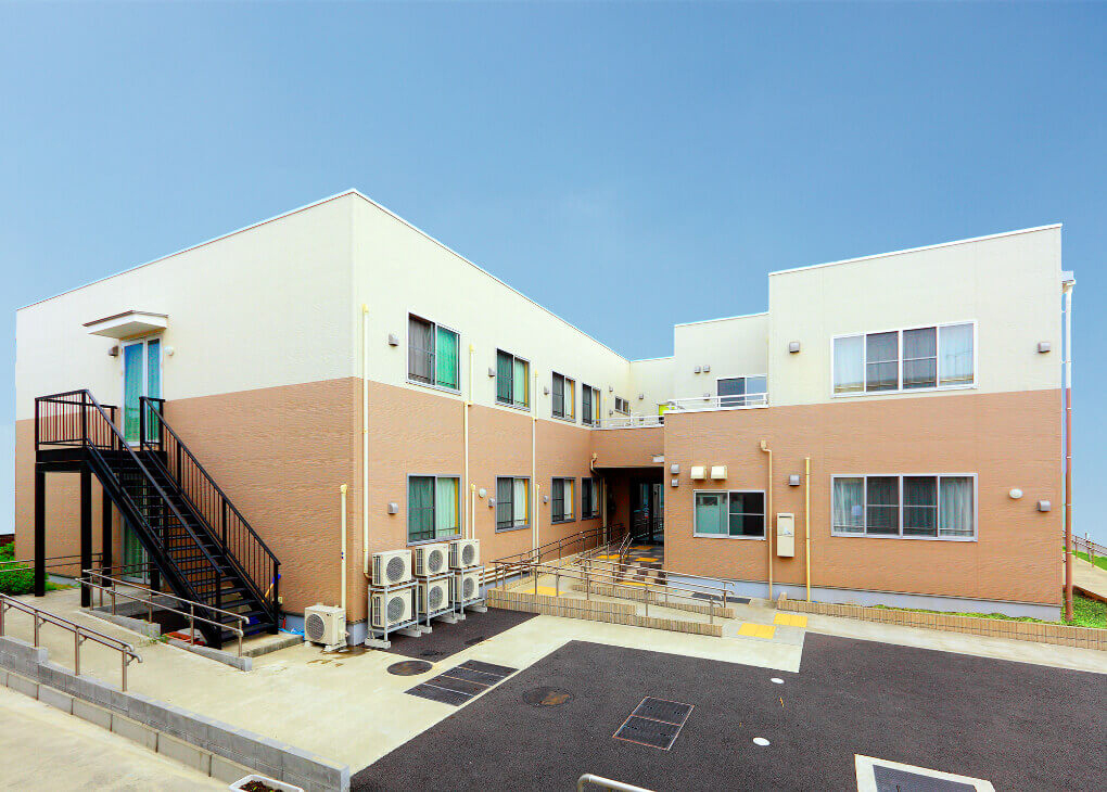 介護付有料老人ホームかがみはらの憩
